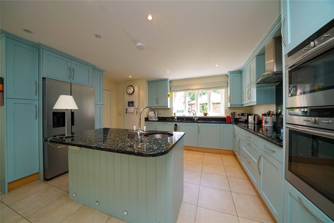 House in Gustard Wood, Wheathampstead, England 3 - 18442898