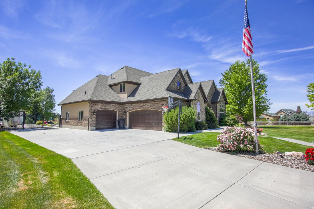 House in Brigham City, Utah, United States 3 - 18442028