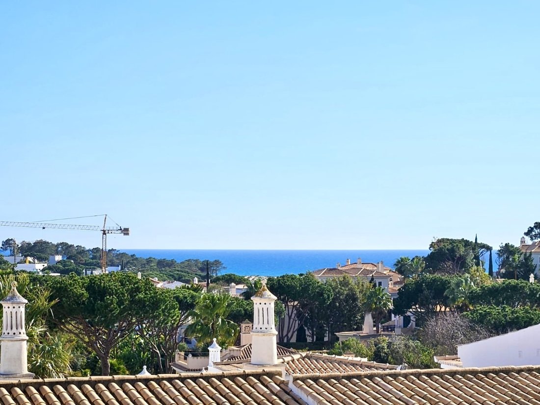 Townhouse in Almancil, Algarve, Portugal 1 - 18435802