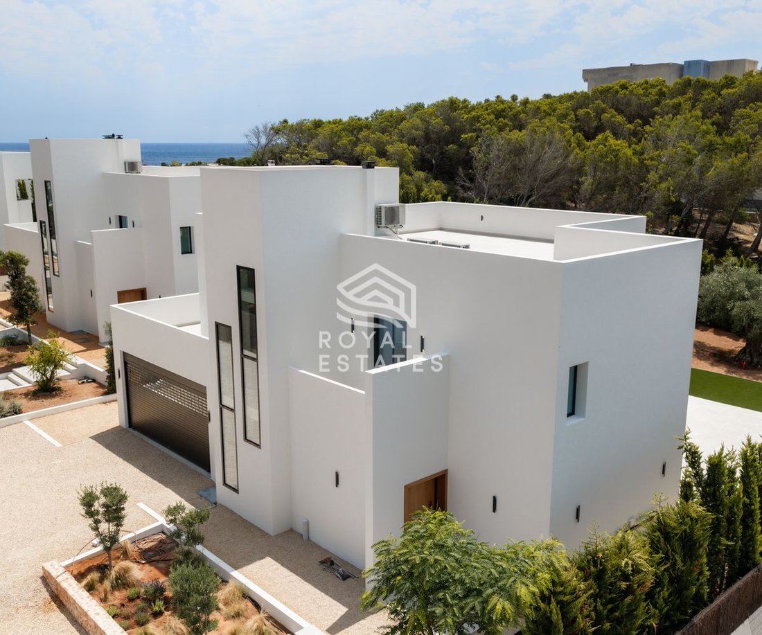 Villa in Santa Eularia des Riu, Balearic Islands, Spain 3 - 17747237