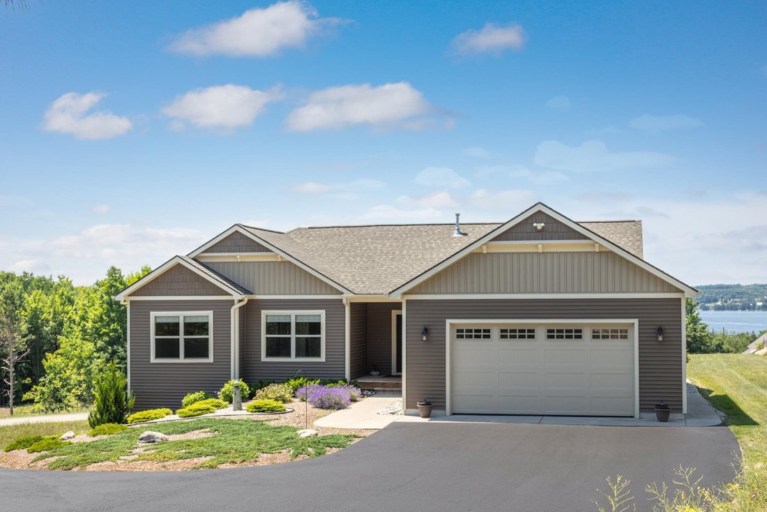 House in Garfield Township, Michigan, United States 3 - 18439256