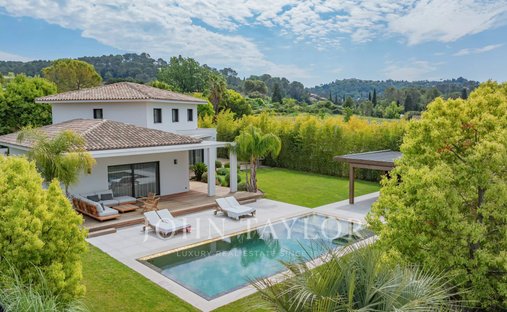 Villa in Mougins, Provence-Alpes-Côte d'Azur, France 1