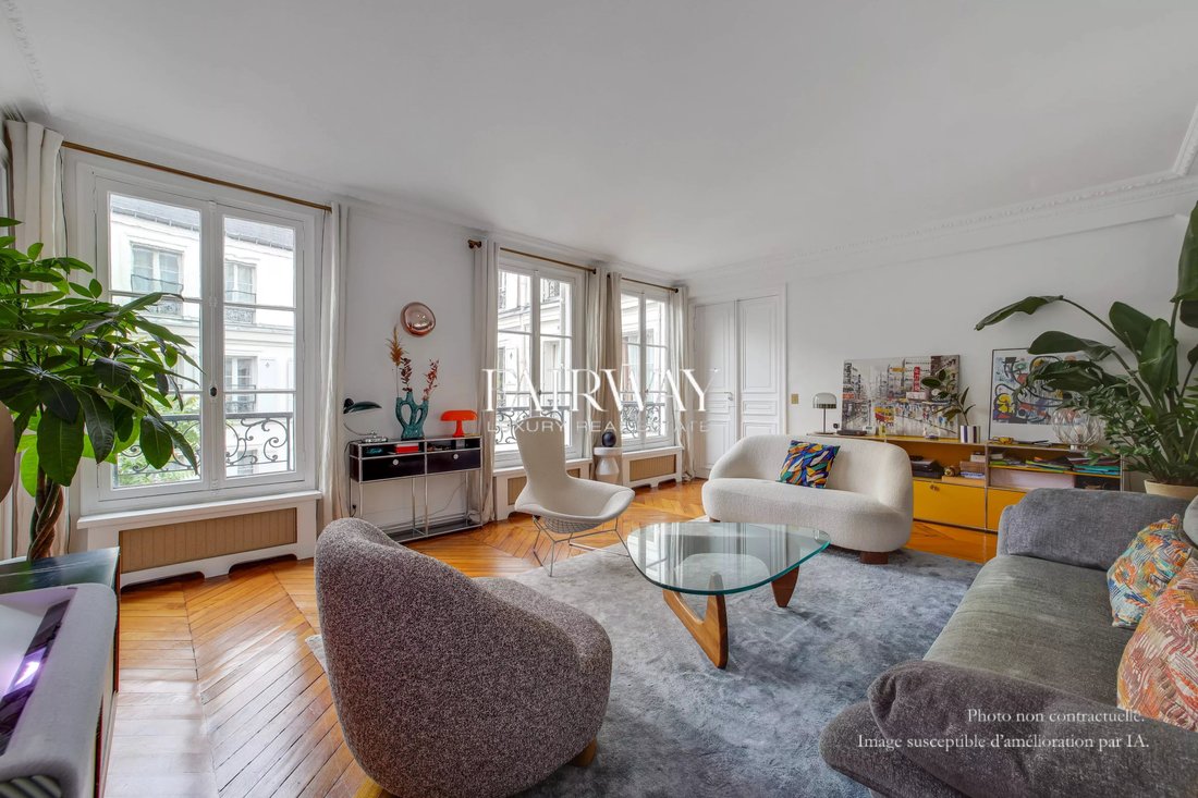 Apartment in Parc Monceau, Paris 8e Arrondissement, Paris 1 - 17976327