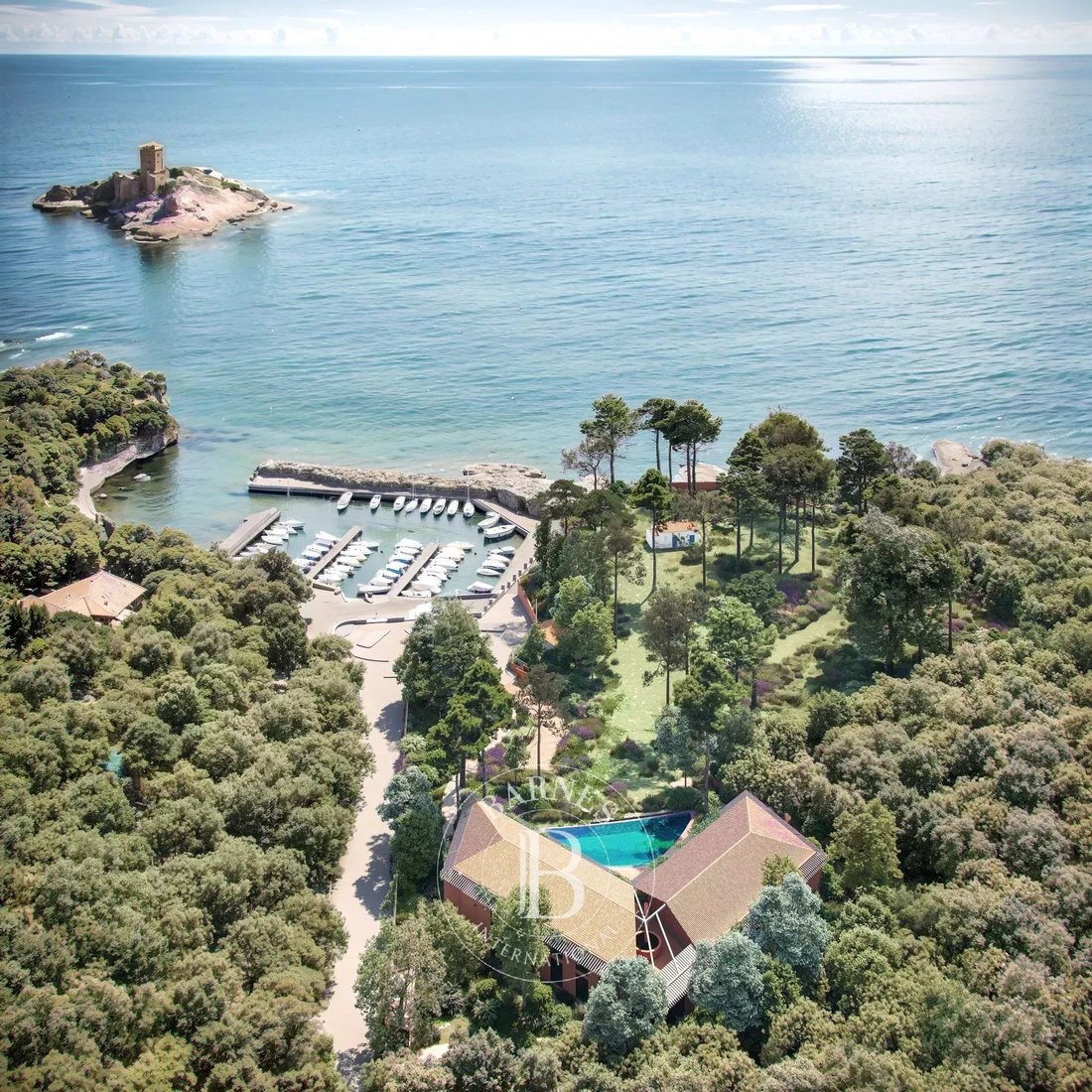Land in Le Dramont-Agay-Anthéor-Le Trayas, Saint-Raphaël, France 2 - 14995997