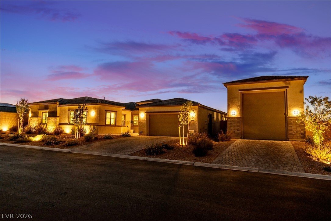 House in Las Vegas, Nevada, United States 1 - 18436441