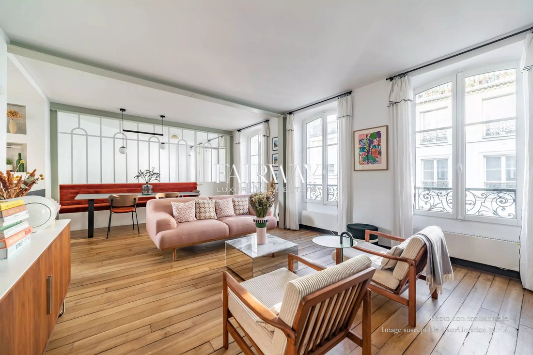 Apartment in Porte Saint Denis-Paradis, Paris 10e Arrondissement, Paris 1 - 18397084