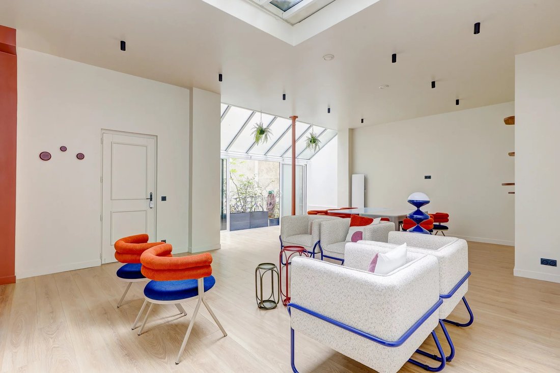 Apartment in Mairie, Paris 8e Arrondissement, Paris 5 - 18064630