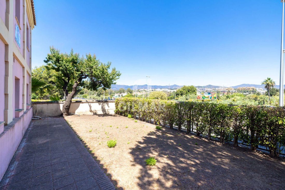 Villa in Estepona, Andalusia, Spain 2 - 16964495