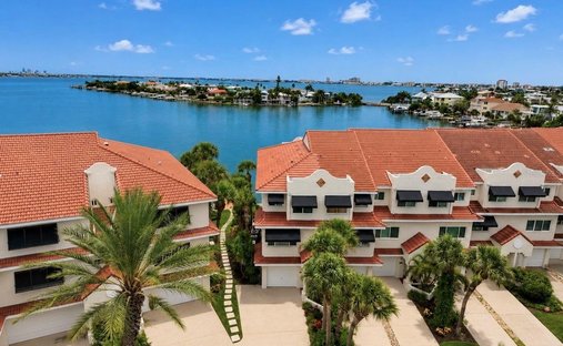 Maison de ville à Saint Pete Beach, Floride, États-Unis 1