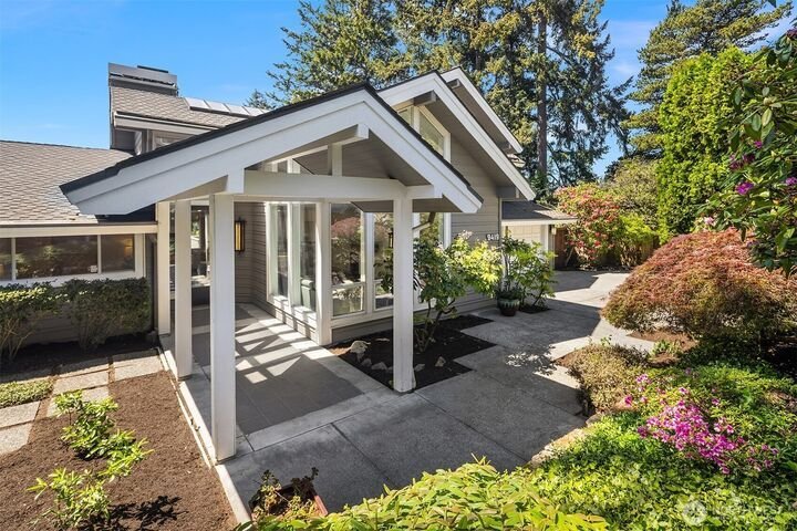 House in Bellevue, Washington, United States 3 - 18441907