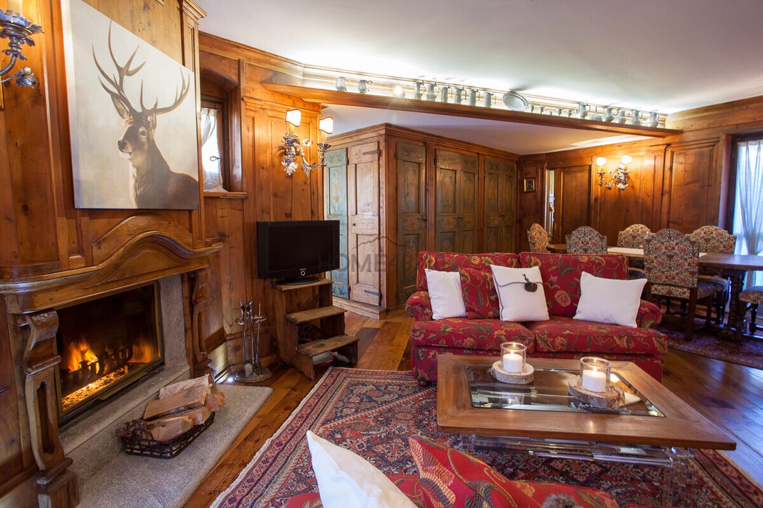 Chalet in Courmayeur, Aosta Valley / Vallée d'Aoste, Italy 3 - 18439022