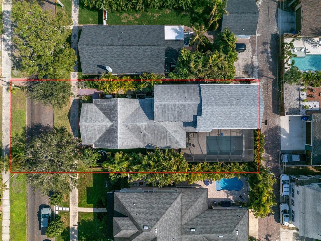 House in St. Petersburg, Florida, United States 2 - 17783913