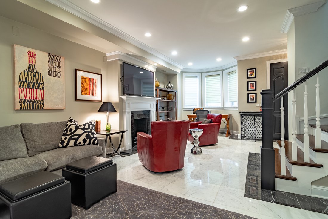 House in Chicago, Illinois, United States 2 - 18437381