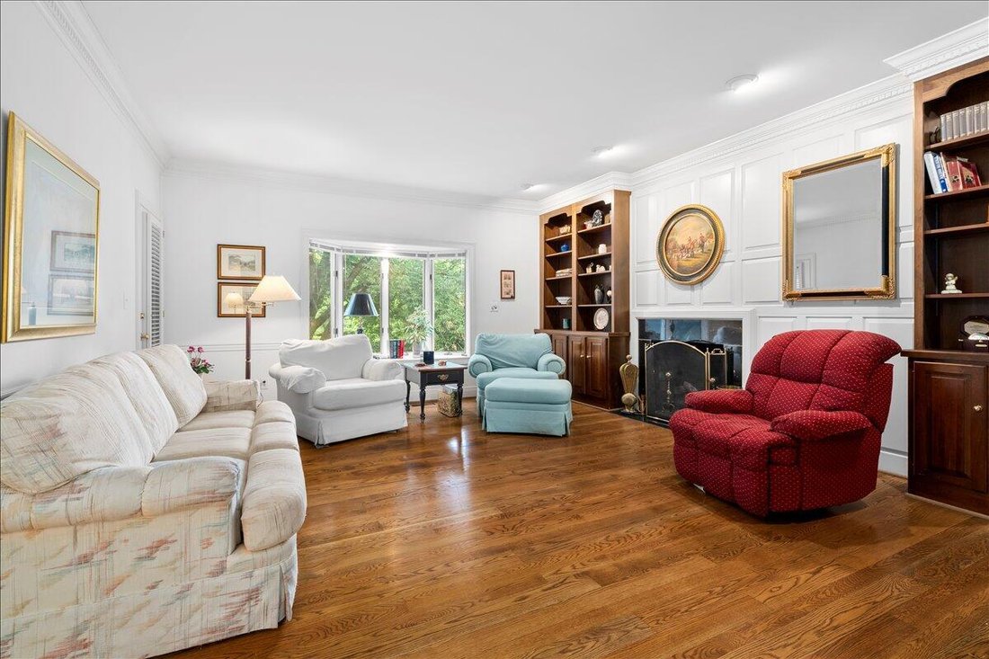 House in Lexington, Kentucky, United States 5 - 18438833