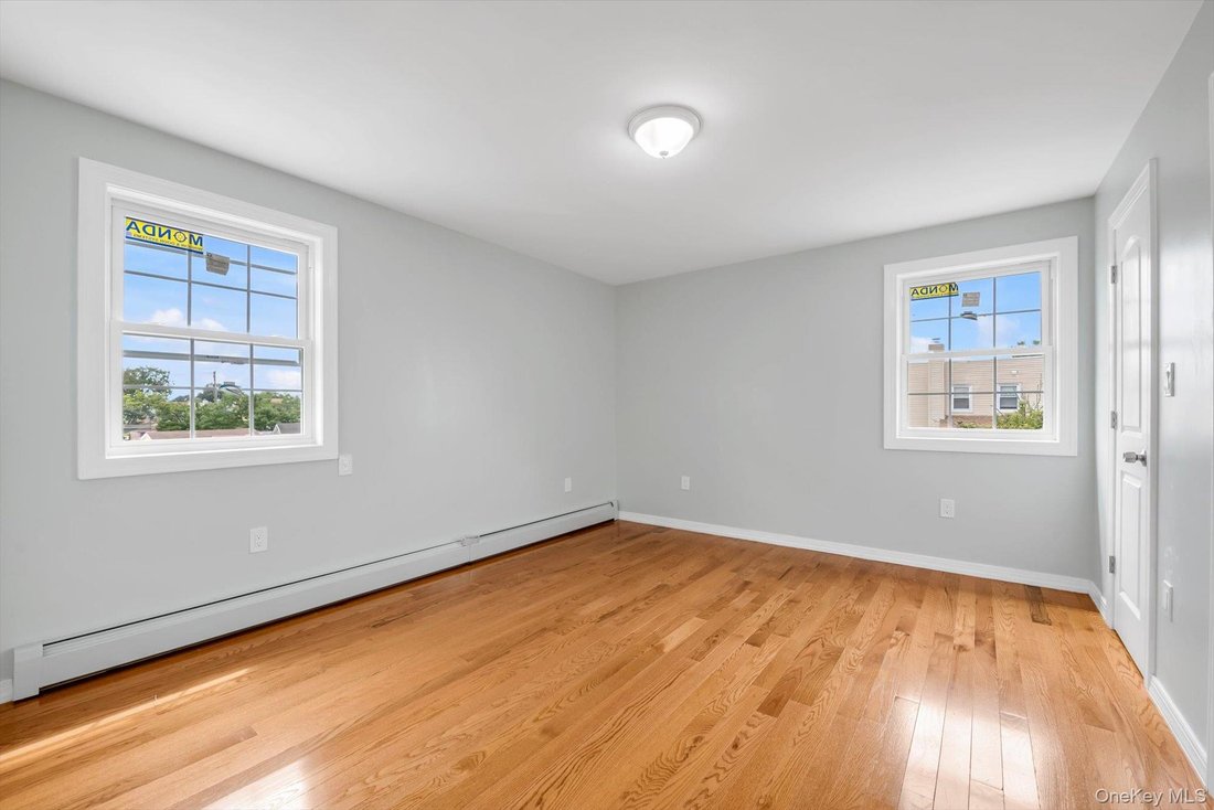 Apartment in New York, New York, United States 5 - 18436132