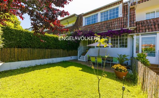 Townhouse in Santa Cristina da Ramallosa, Baiona, Spain 1