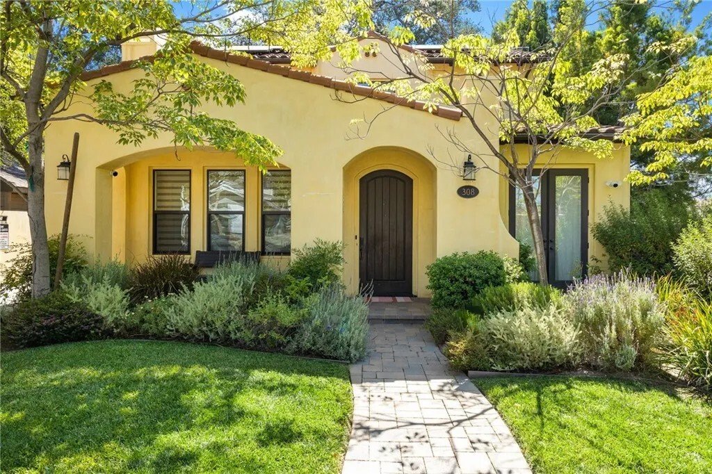 Condo in Altadena, California, United States 2 - 18439937