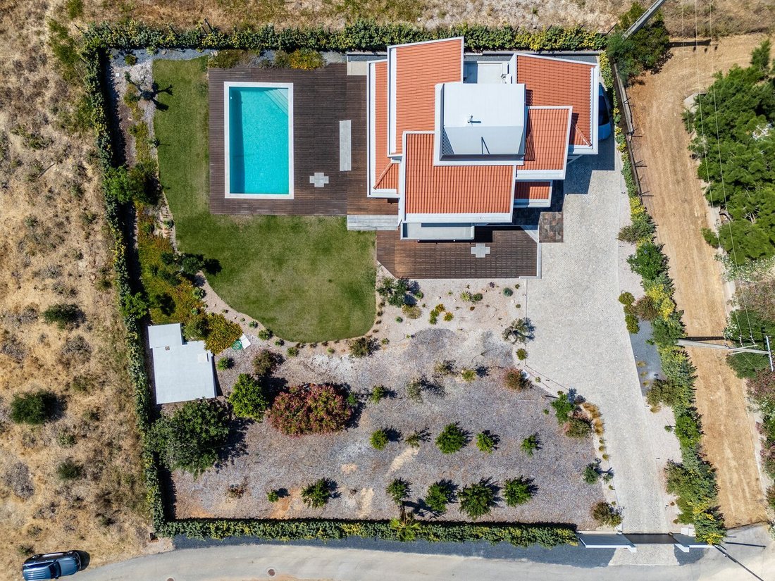 Villa in Quarteira, Algarve, Portugal 3 - 18436723