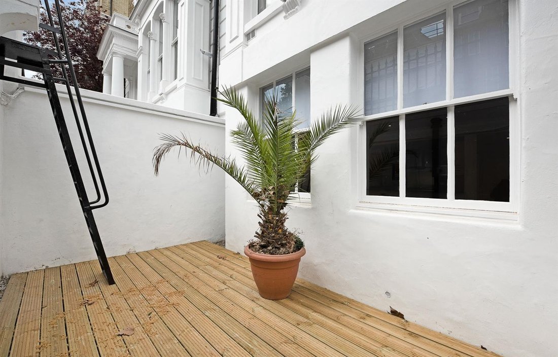 Apartment in Earls Court, Kensington And Chelsea, England 5 - 18436404
