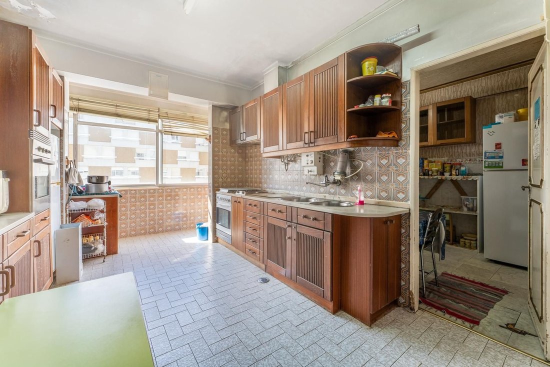 Apartment in Moscavide e Portela, Lisbon, Portugal 4 - 18437889