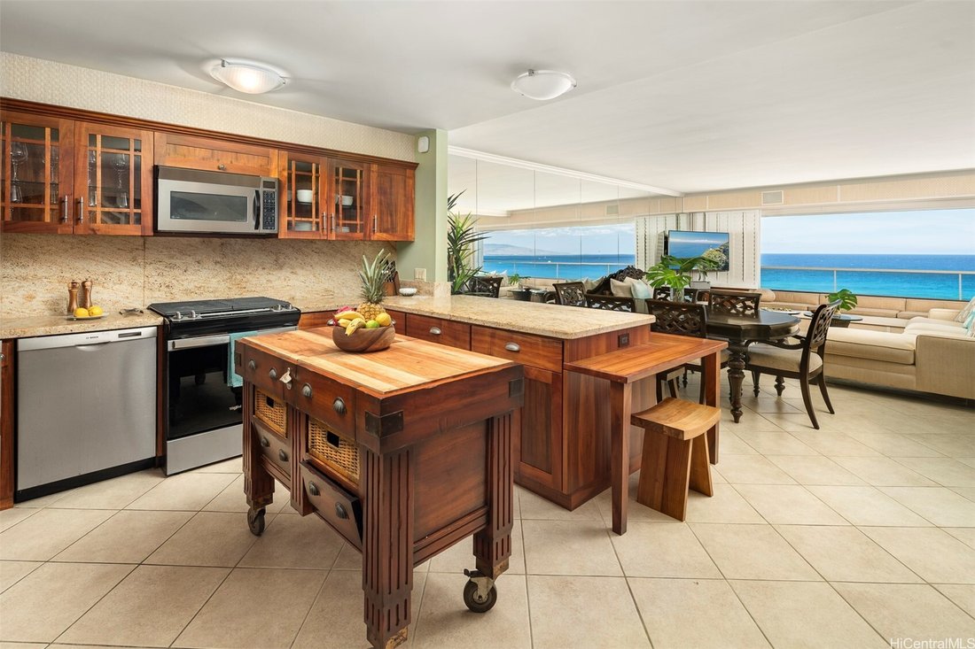 Condo in Honolulu, Hawaii, United States 5 - 18435449
