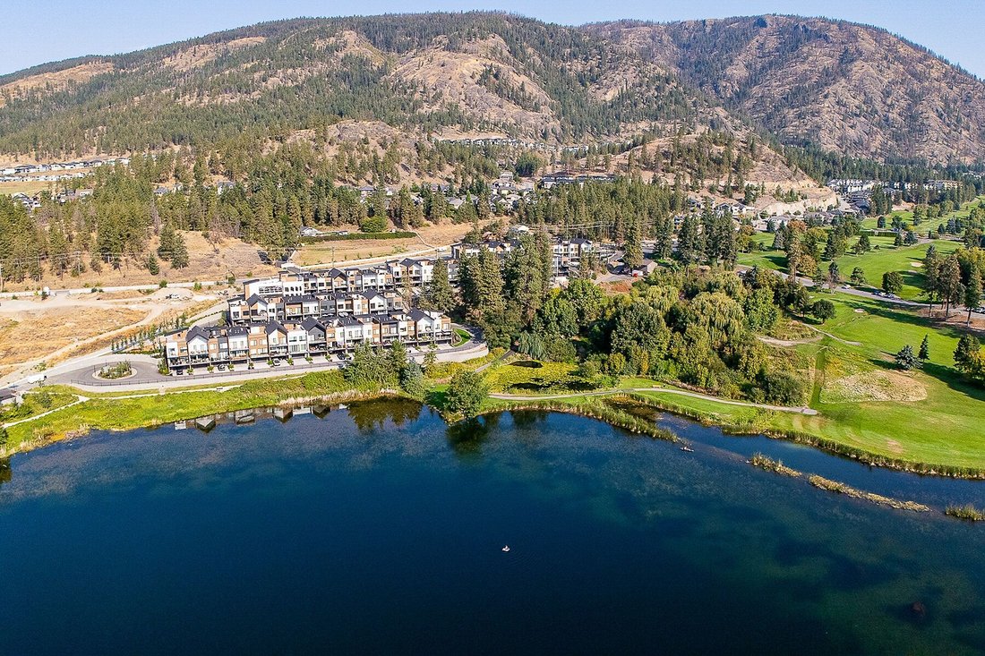 Townhouse in West Kelowna, British Columbia, Canada 2 - 18441948