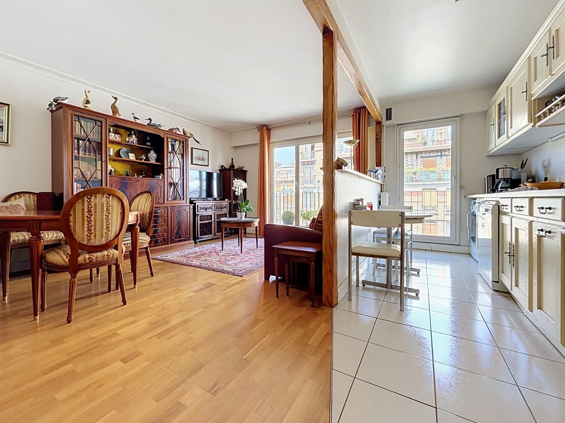 Apartment in Violet Commerce, Paris 15e Arrondissement, Paris 3 - 18441693