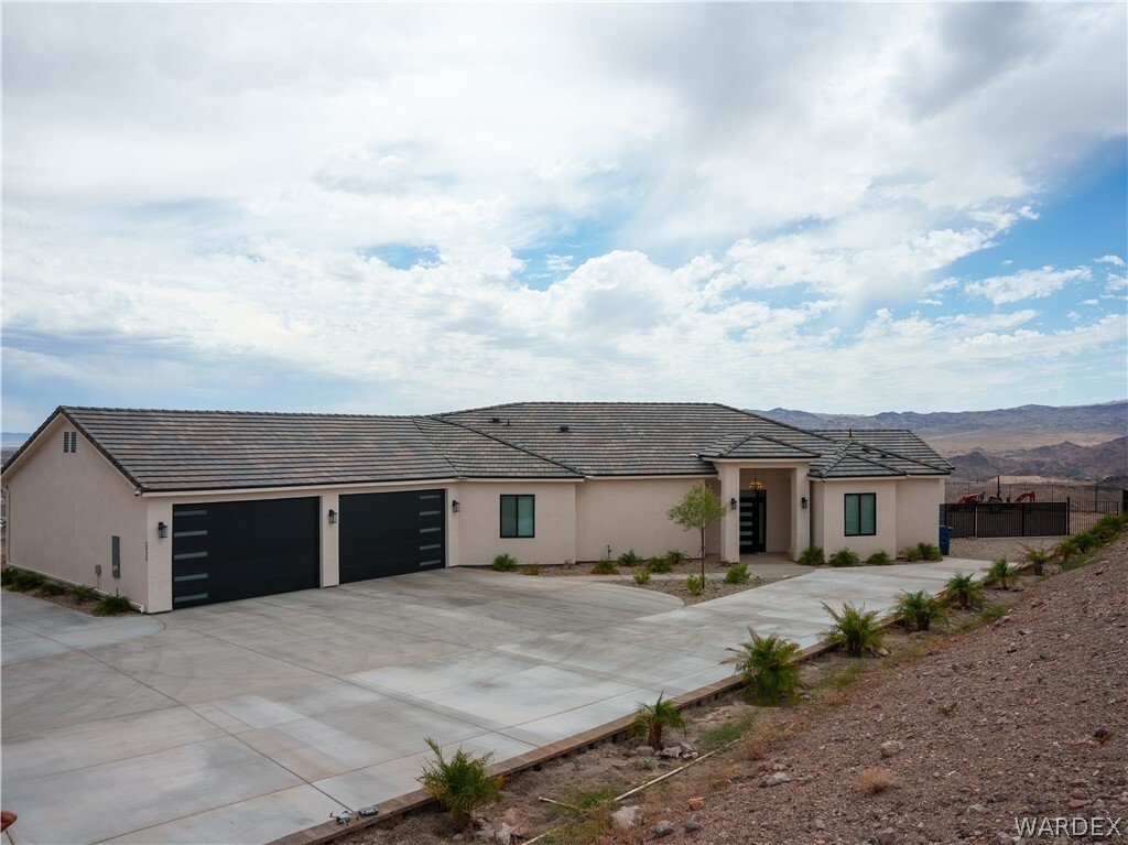 House in Bullhead City, Arizona, United States 2 - 18438680