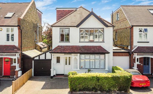 House in Norbiton Common, Royal Borough of Kingston upon Thames, England 1