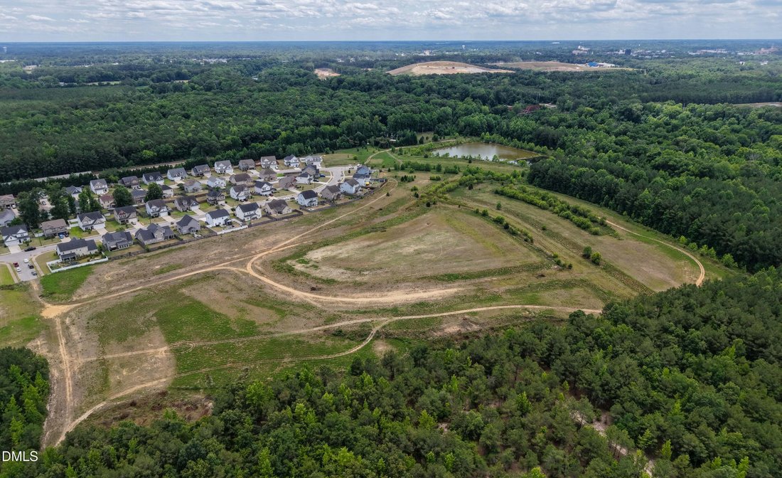 Land in Fayetteville, North Carolina, United States 2 - 18438776