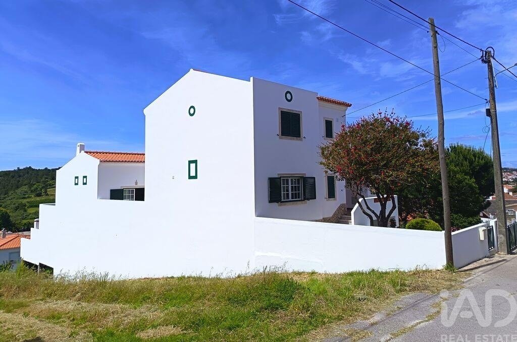 Townhouse in Vimeiro, Lisbon, Portugal 4 - 18435180