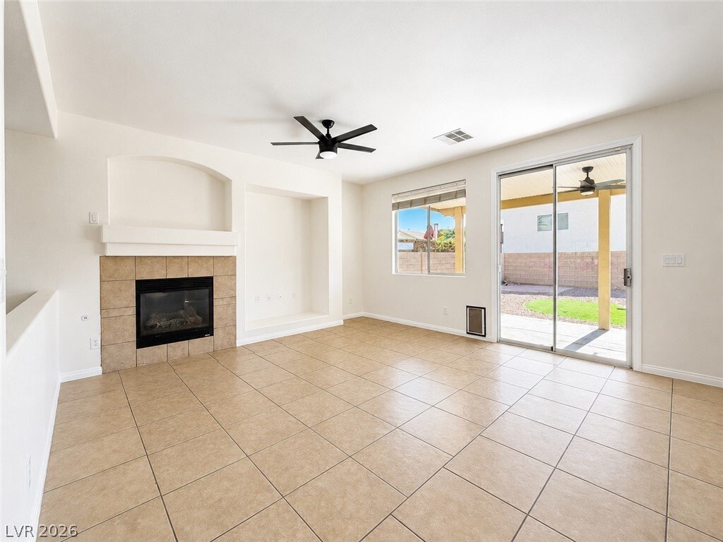 House in Las Vegas, Nevada, United States 4 - 18439798