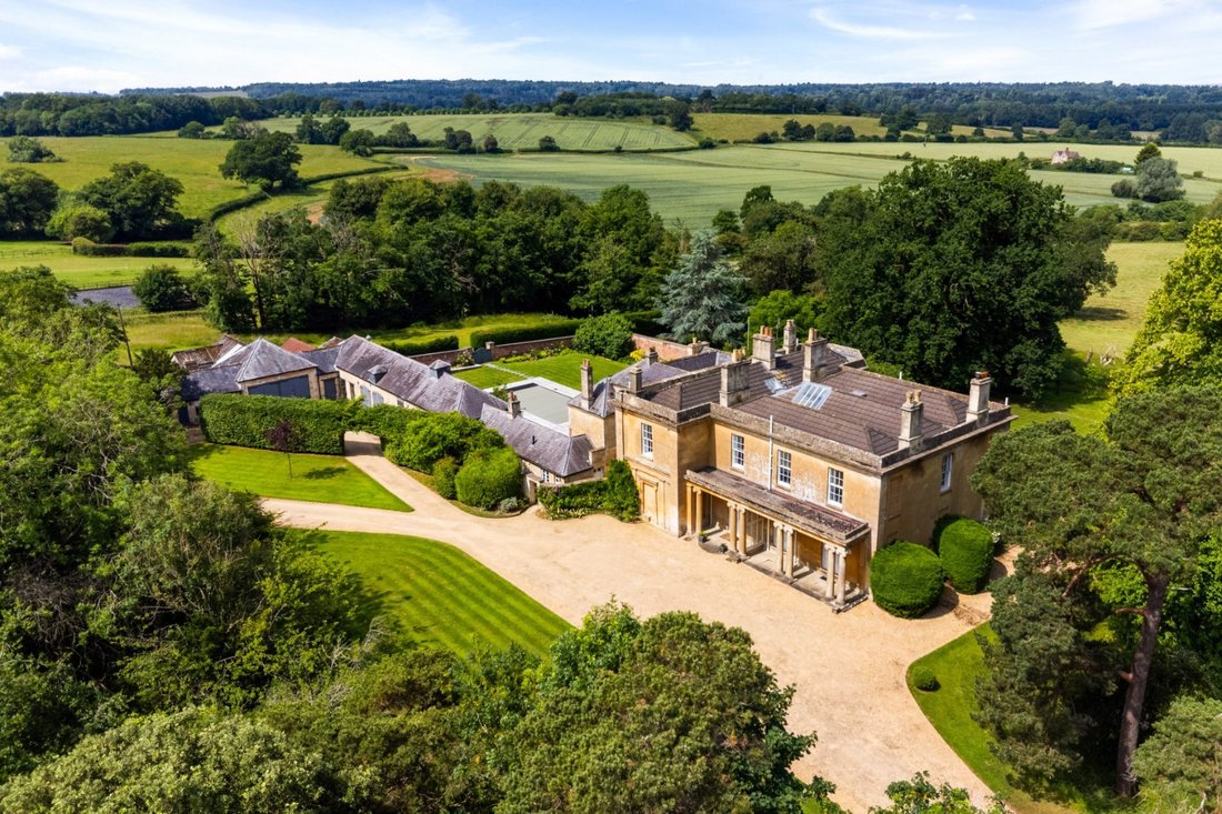House in Calne, England 1 - 18436991