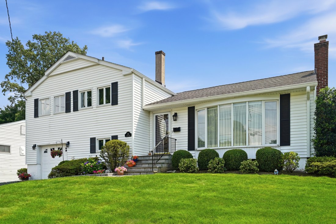 House in Hartsdale, New York, United States 2 - 18437600