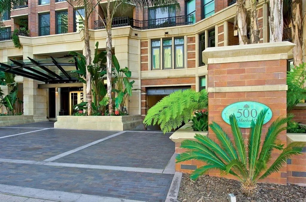 Condo in San Diego, California, United States 1 - 18437241