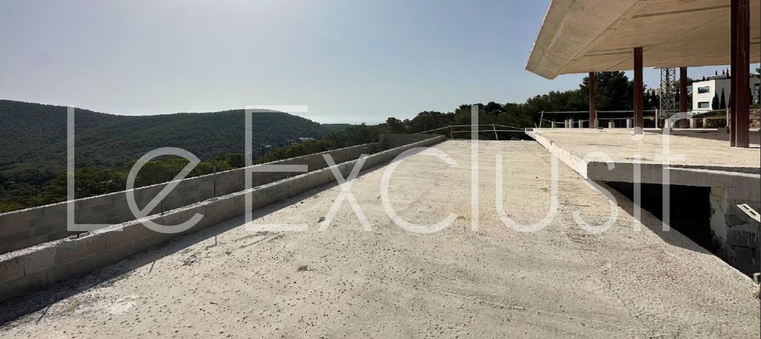 Villa in Roca Llisa, Santa Eularia des Riu, Balearic Islands 2 - 14909357