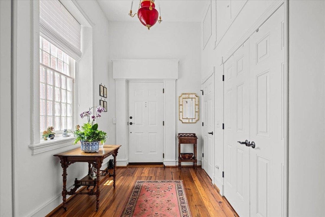 Condo in Staunton, Virginia, United States 5 - 18442179