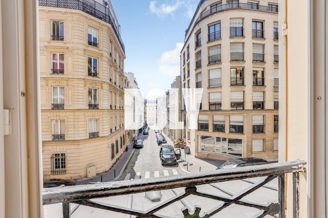 Wohnung in Triangle d'Or, Paris 8e Arrondissement, Paris 1 - 18436090