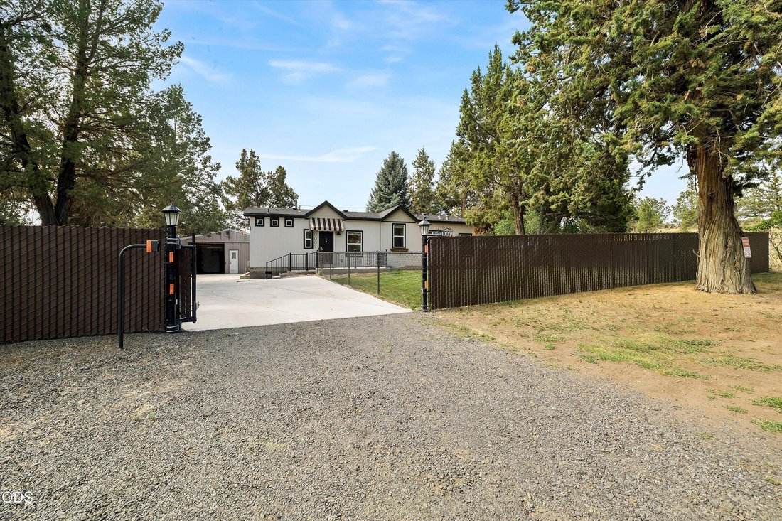 Land in Bend, Oregon, United States 2 - 18442013