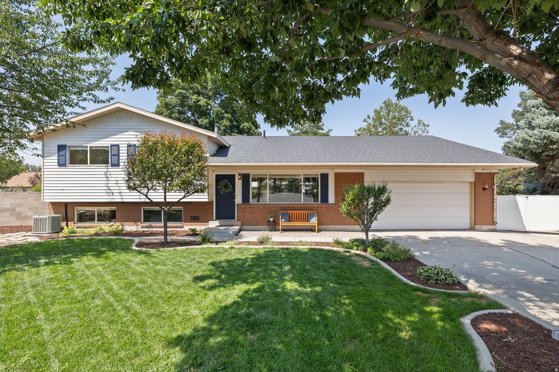 House in Sandy, Utah, United States 2 - 18436193