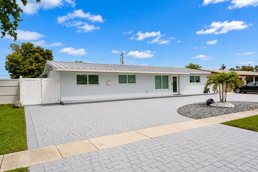 House in Deerfield Beach, Florida, United States 4 - 18436725