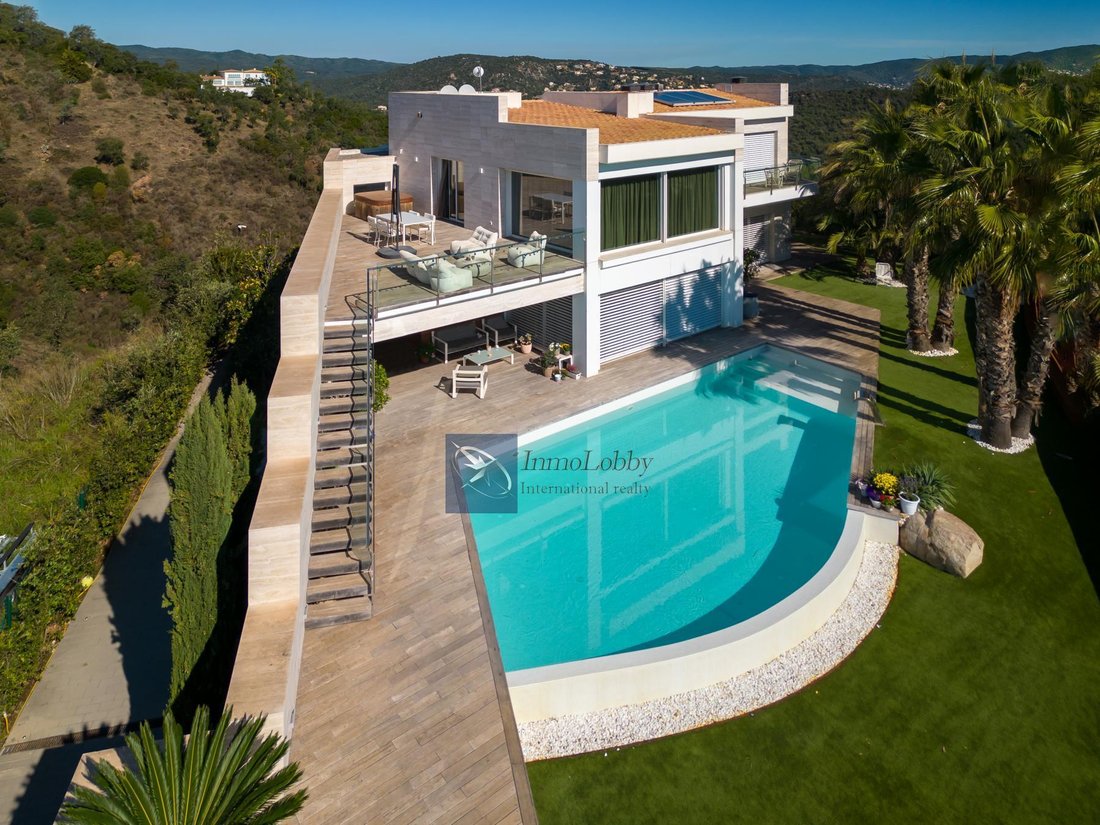 Villa in Platja d'Aro, Catalonia, Spain 1 - 18439195