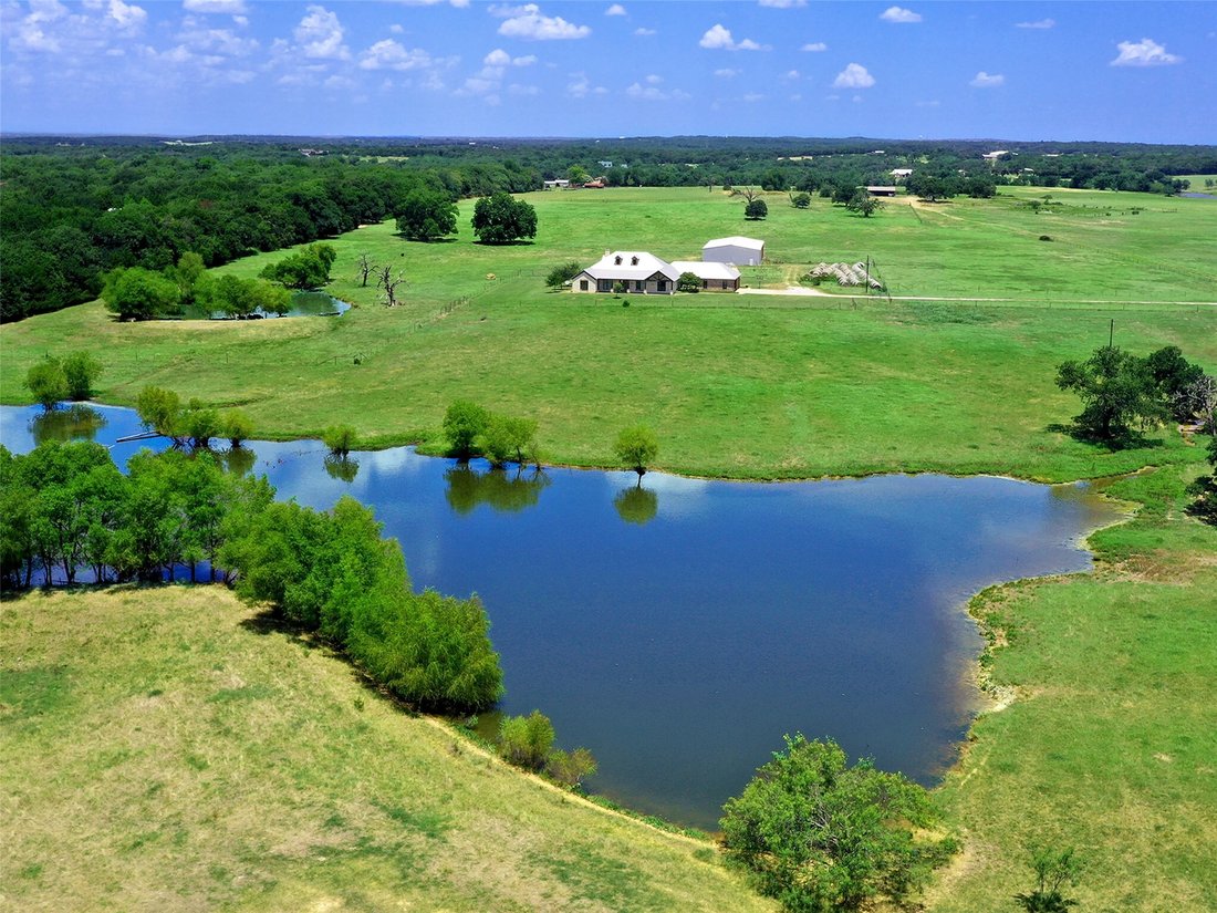 Farm Ranch in Valley View, Texas, United States 1 - 14815404