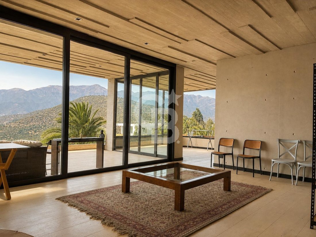 House in Vitacura, Santiago Metropolitan Region, Chile 5 - 18435575