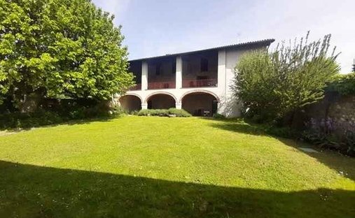 Casa di campagna a Bedizzole, Lombardia, Italia 1