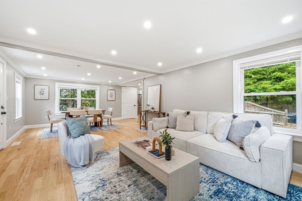 House in Wellesley, Massachusetts, United States 5 - 18433928