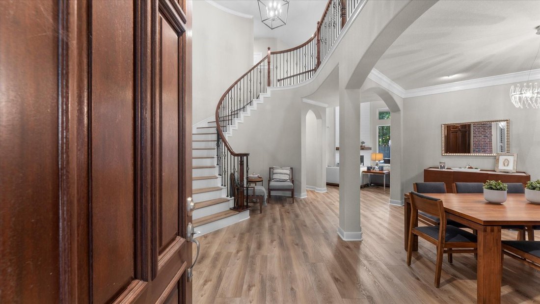 House in The Woodlands, Texas, United States 5 - 18437402