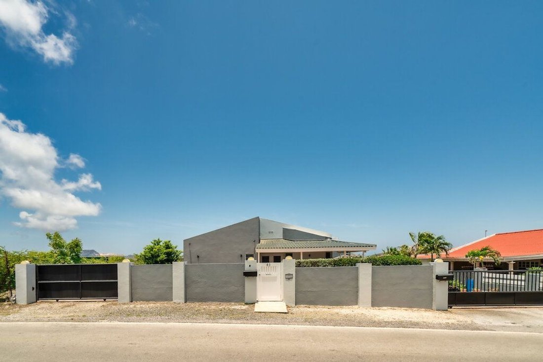 Villa in Jan Thiel, Curaçao, Curaçao 4 - 18442143
