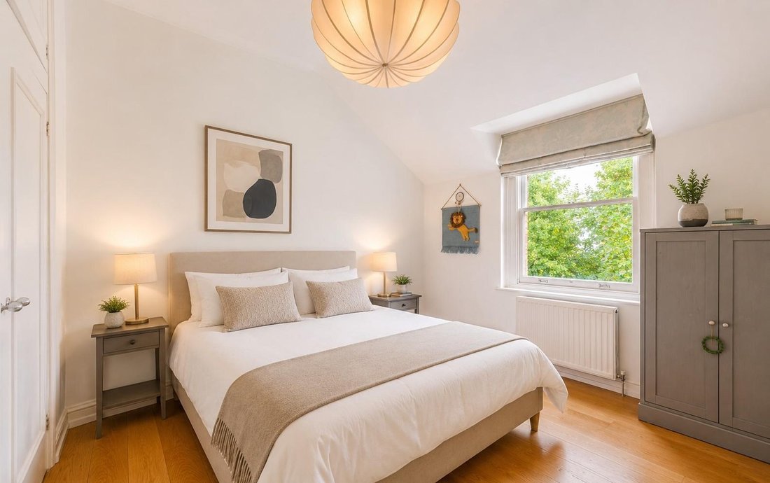 Apartment in Earls Court, Kensington And Chelsea, England 5 - 18436430