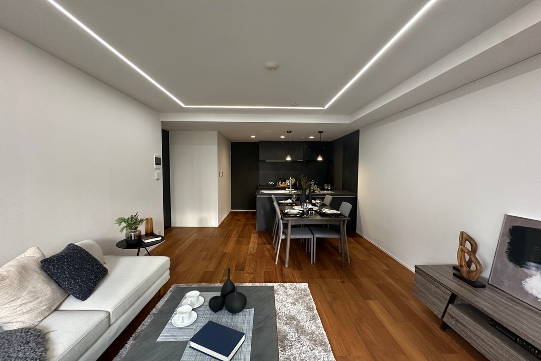 Condo in Chiyoda City, Tokyo, Japan 3 - 18435354